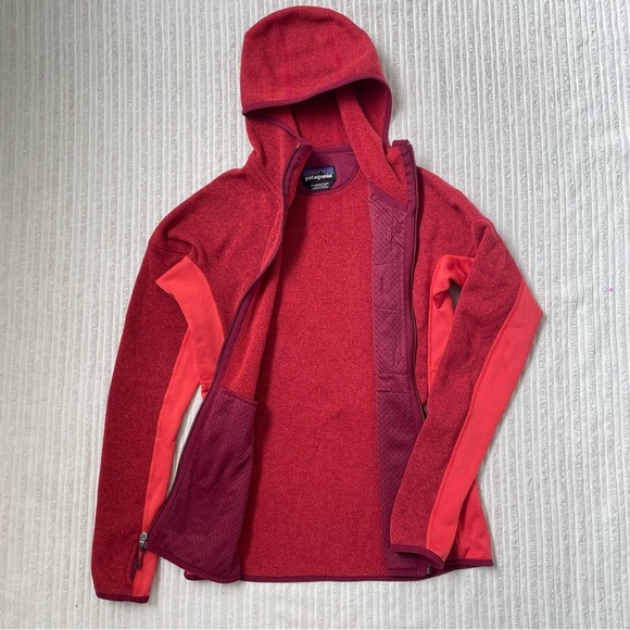 Patagonia Women's Better Sweater Red Fleece Hoody - Picture 2 of 8